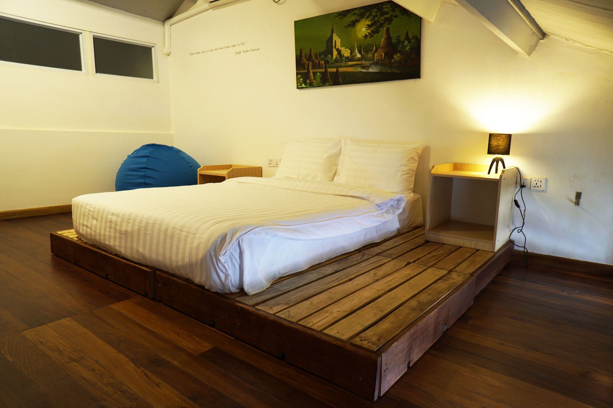 Baobabed Hostel Yangon, Myanmar Esterno foto